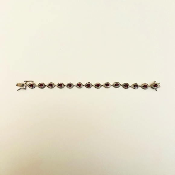 NWT .925 Sterling Silver Garnet Bracelet - Picture 4 of 7